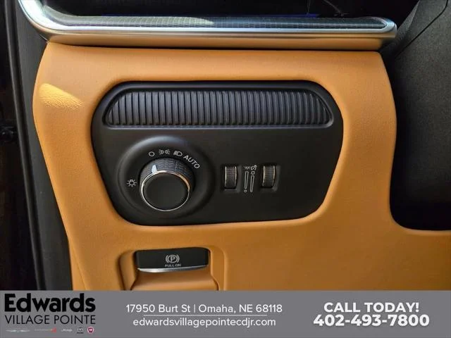 New 2026 High Gloss Black Exterior Paint Jeep Grand Wagoneer image 12