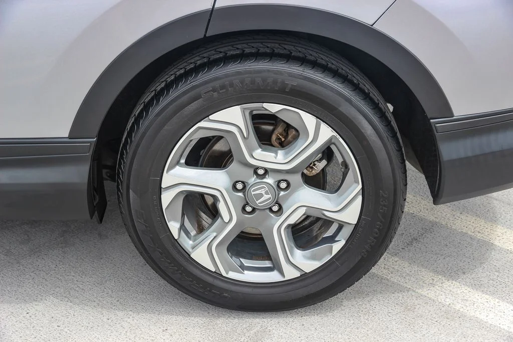 Used 2017 Silver Honda EX-L image 11