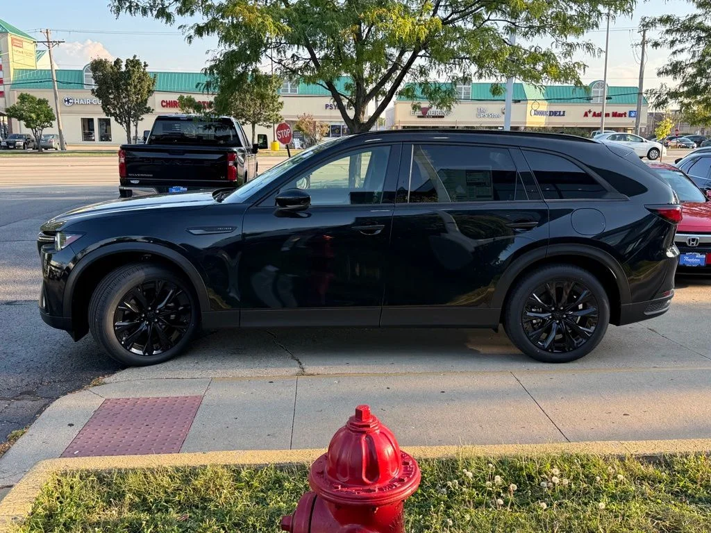 New 2026 Black Mazda 3.3 Turbo Premium image 4