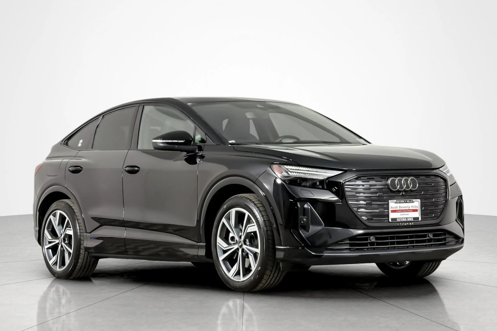 Used 2024 Mythos Black Metallic Audi Prestige 55 quattro image 7