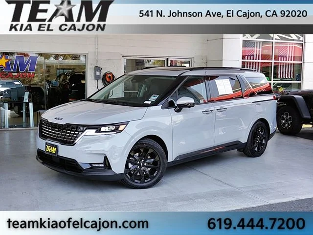 2024 Kia Sedona SX Prestige's photo