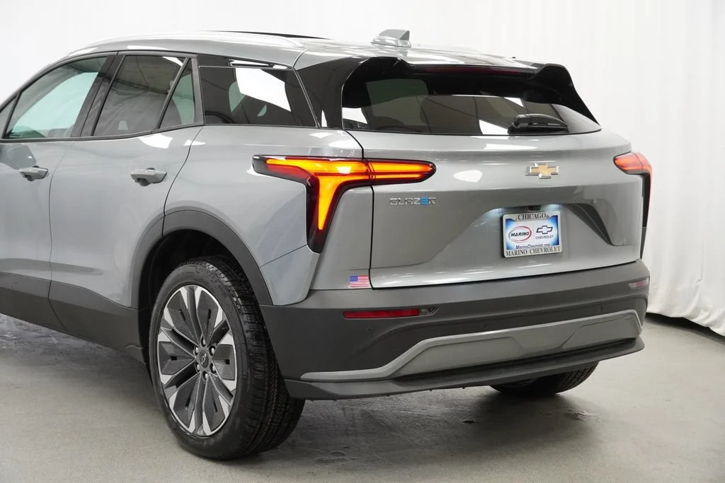 New 2026 Sterling Gray Metallic Chevrolet LT image 38