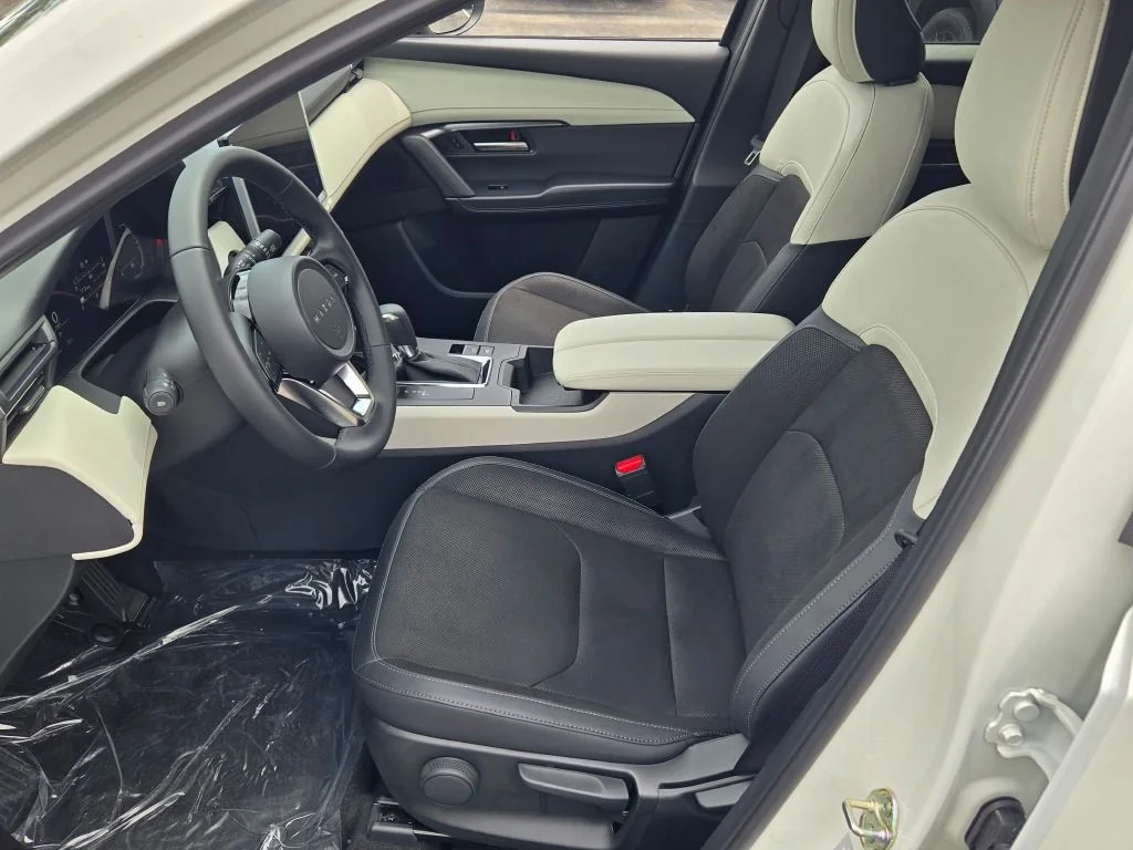 New 2026 White Mazda 2.5 S Select image 20