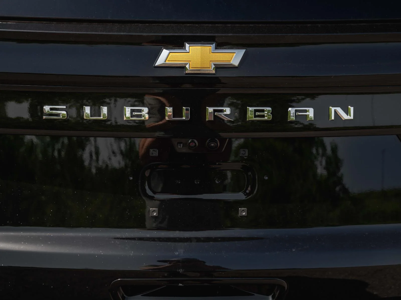 New 2026 Black Chevrolet High Country image 29