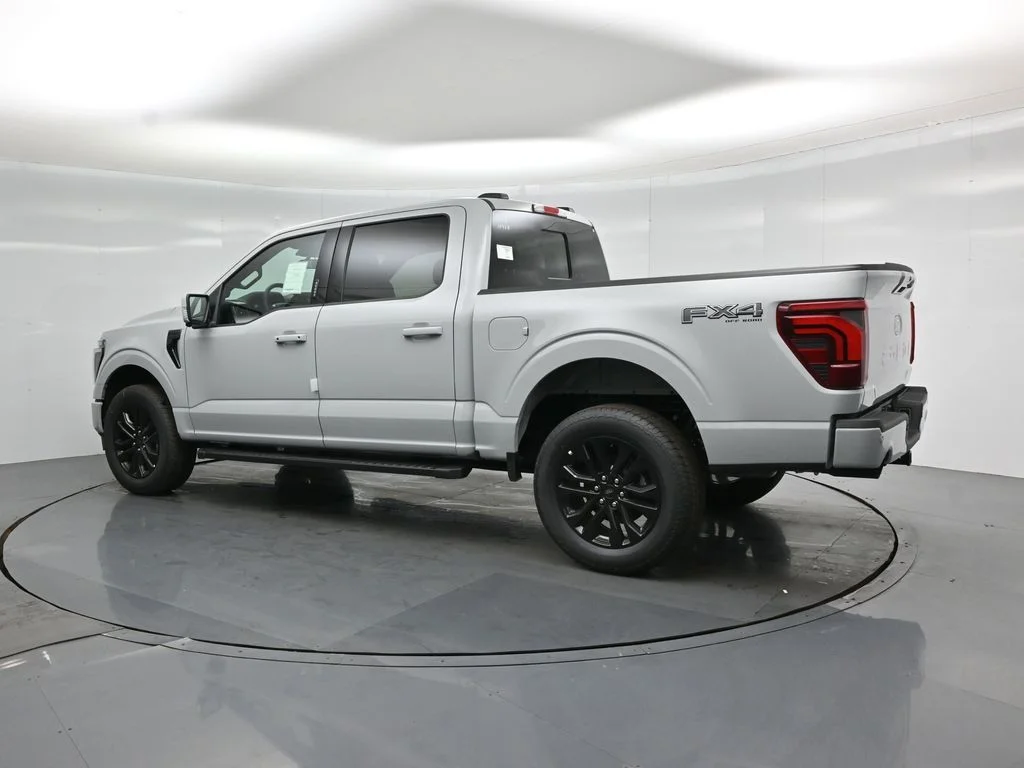 New 2026 Avalanche Ford Lariat image 6