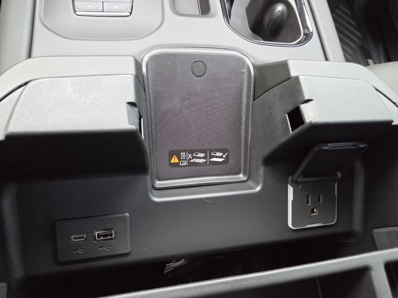 2026 GMC Sierra 2500HD AT4X - Photo 11