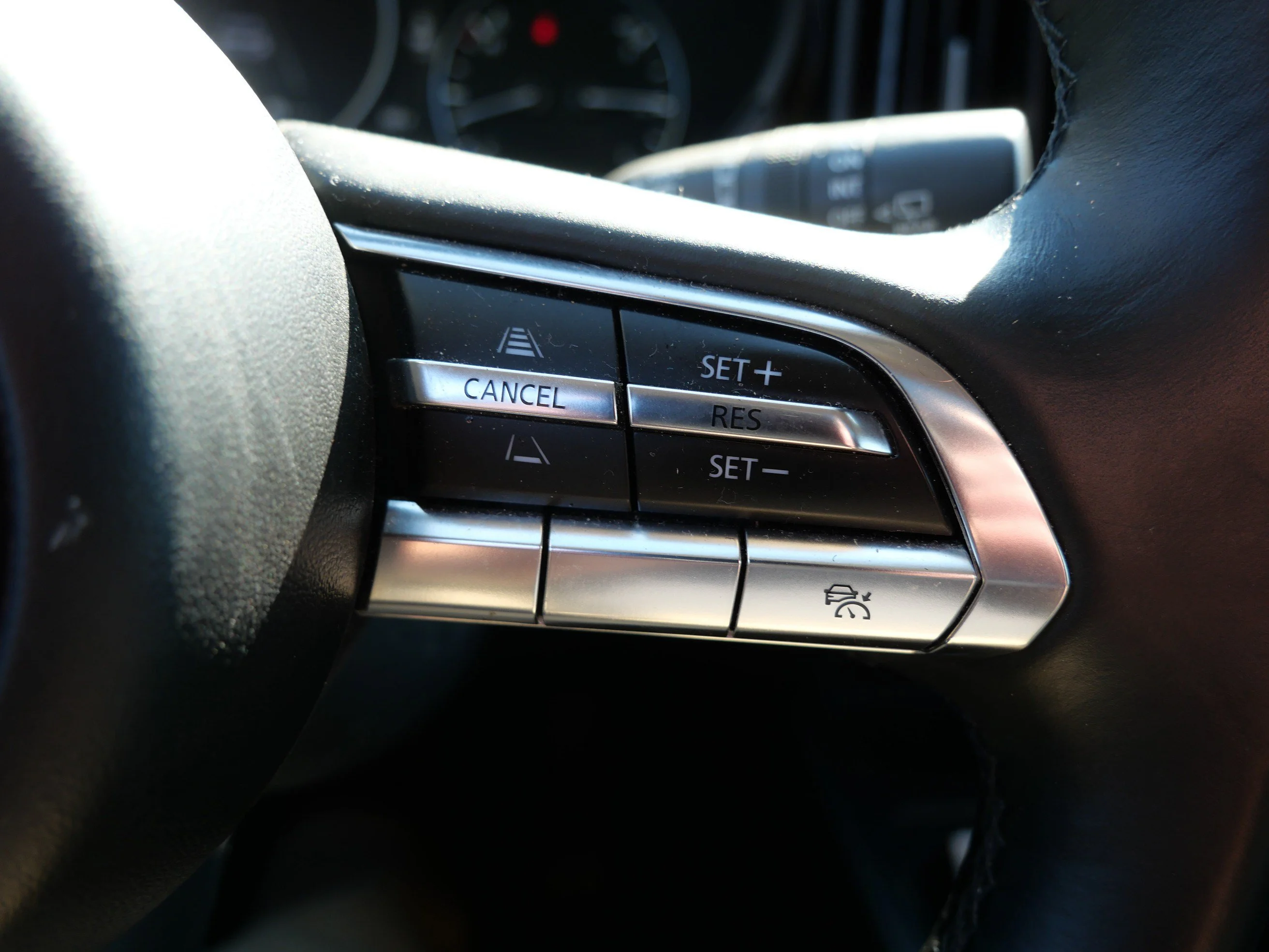 Used 2024 Wind Chill Pearl Mazda 2.5 S Premium Package image 26