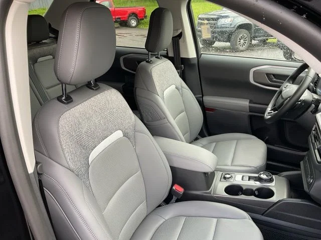 New 2026 Shadow Black Ford Badlands® image 40