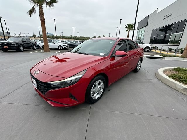 Certified Used 2022 Scarlet Red Pearl Hyundai SE image 3