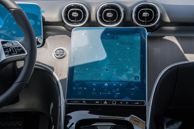 New 2026  Mercedes-Benz C 300 image 21