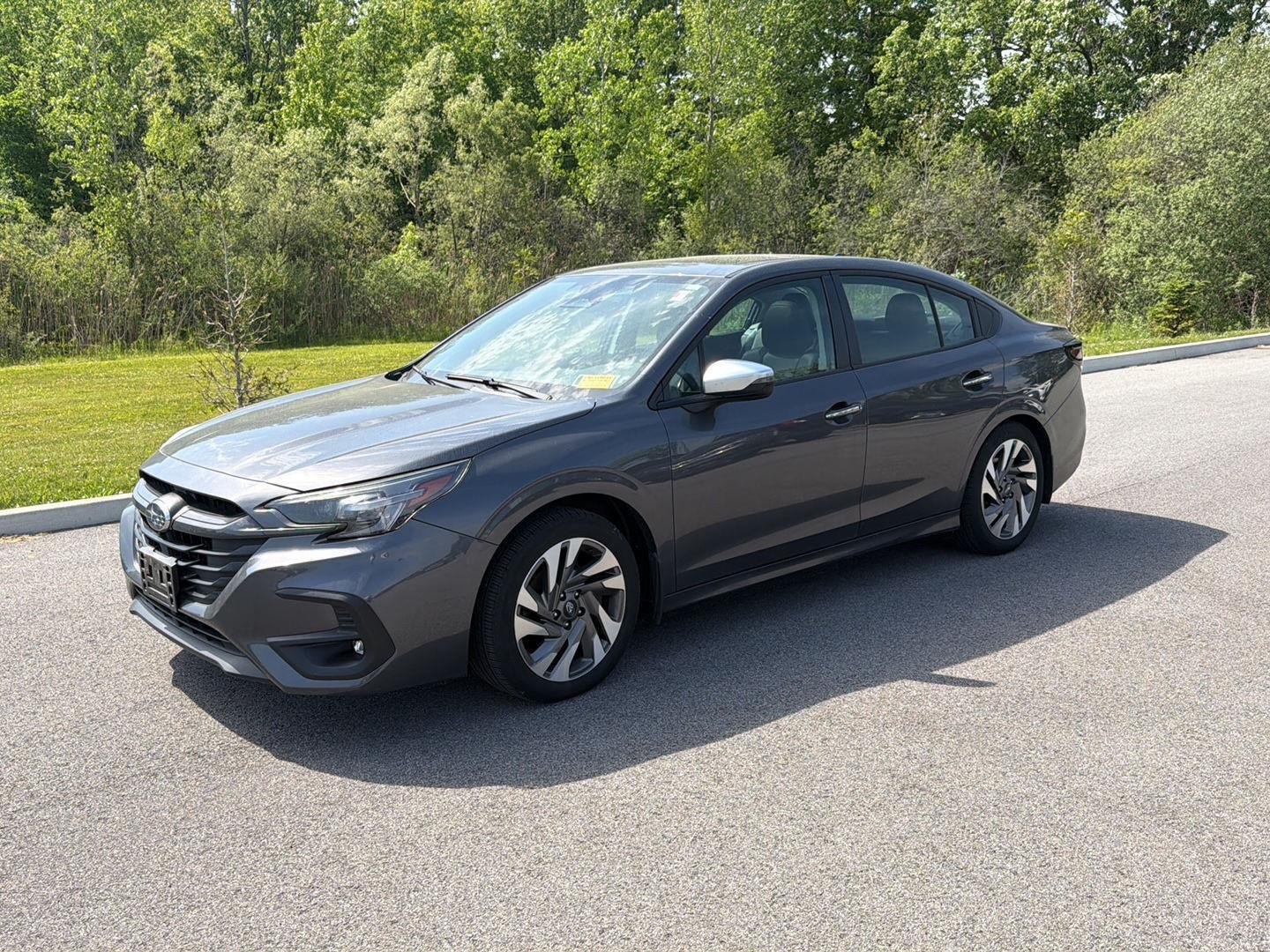 Used 2025 Magnetite Gray Metallic Subaru Touring XT image 8