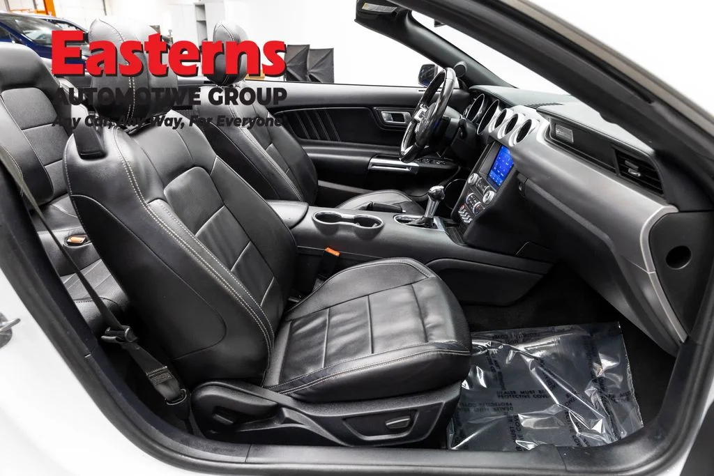 Used 2022 White Ford EcoBoost Premium image 21