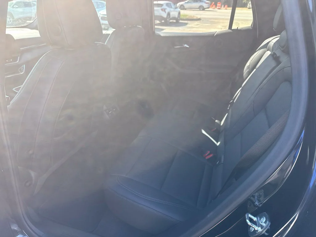 Used 2025 Mosaic Black Metallic Chevrolet LT image 5