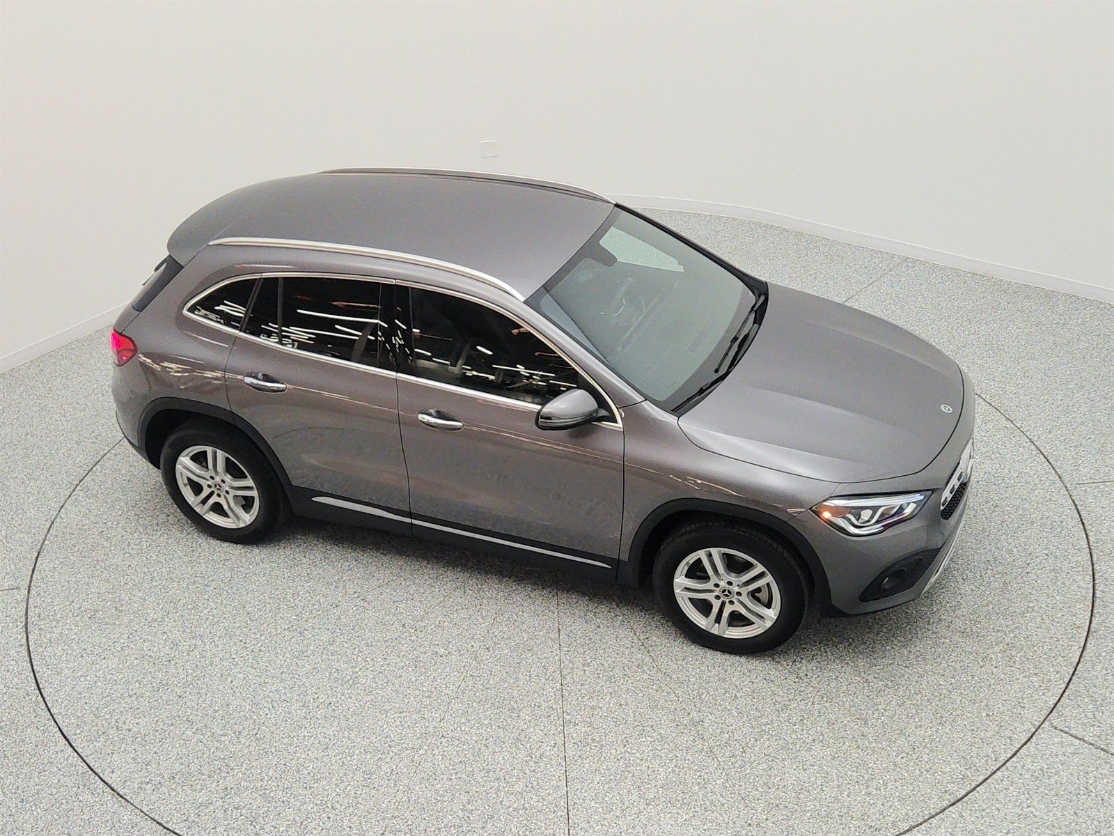 Used 2023 Mountain Grey Metallic Mercedes-Benz GLA 250 SUV image 25