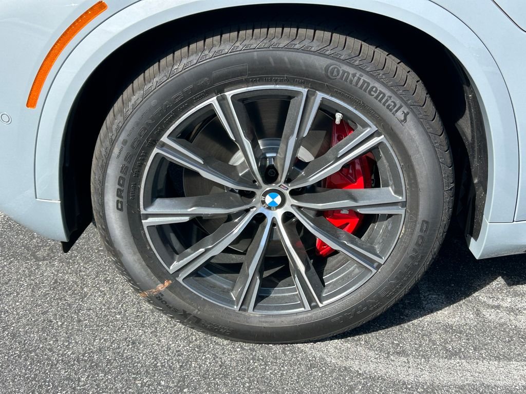 New 2026 Brooklyn Grey Metallic BMW xDrive50e image 9