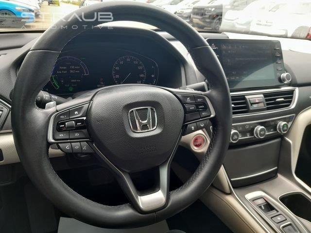 Used 2019 Platinum White Pearl Honda Touring image 11