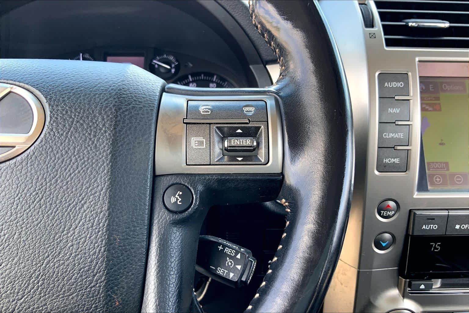 Used 2015 Silver Lining Metallic Lexus  image 24
