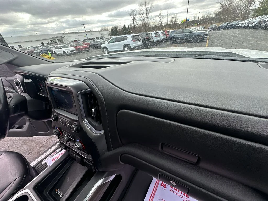 Used 2021 White Chevrolet LTZ image 21