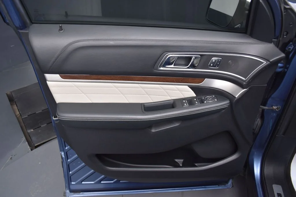2018 Ford Explorer Platinum - Photo 20