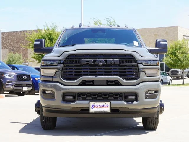 New 2027 Ceramic Gray Clear-Coat Exterior Paint RAM Big Horn image 2