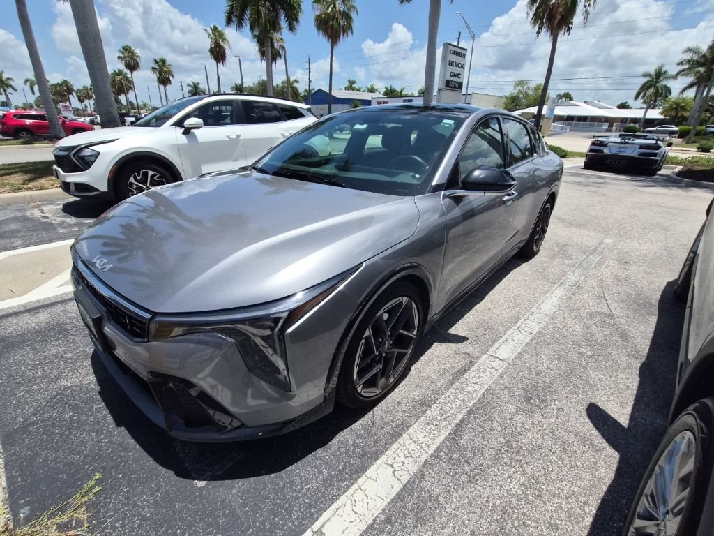 Used 2025 Gray Kia GT-Line image 2