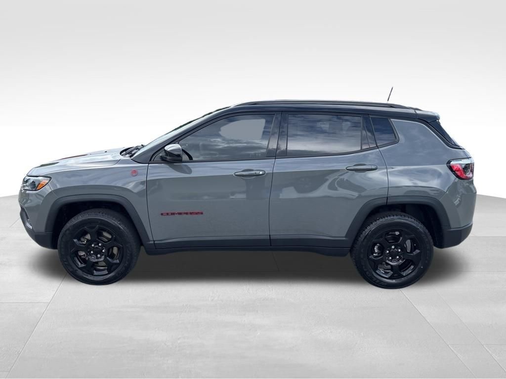 Used 2023 Gray Jeep Trailhawk image 2