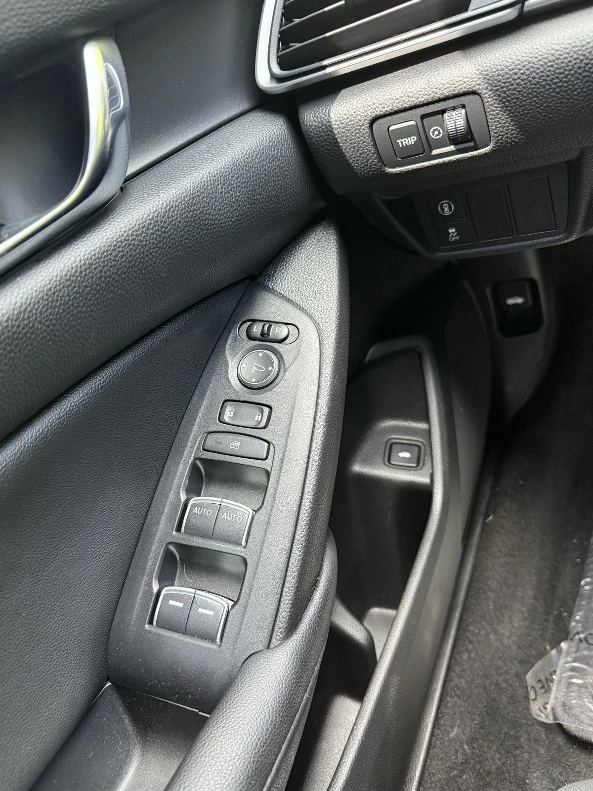 Used 2019 Crystal Black Pearl Honda Sport image 12