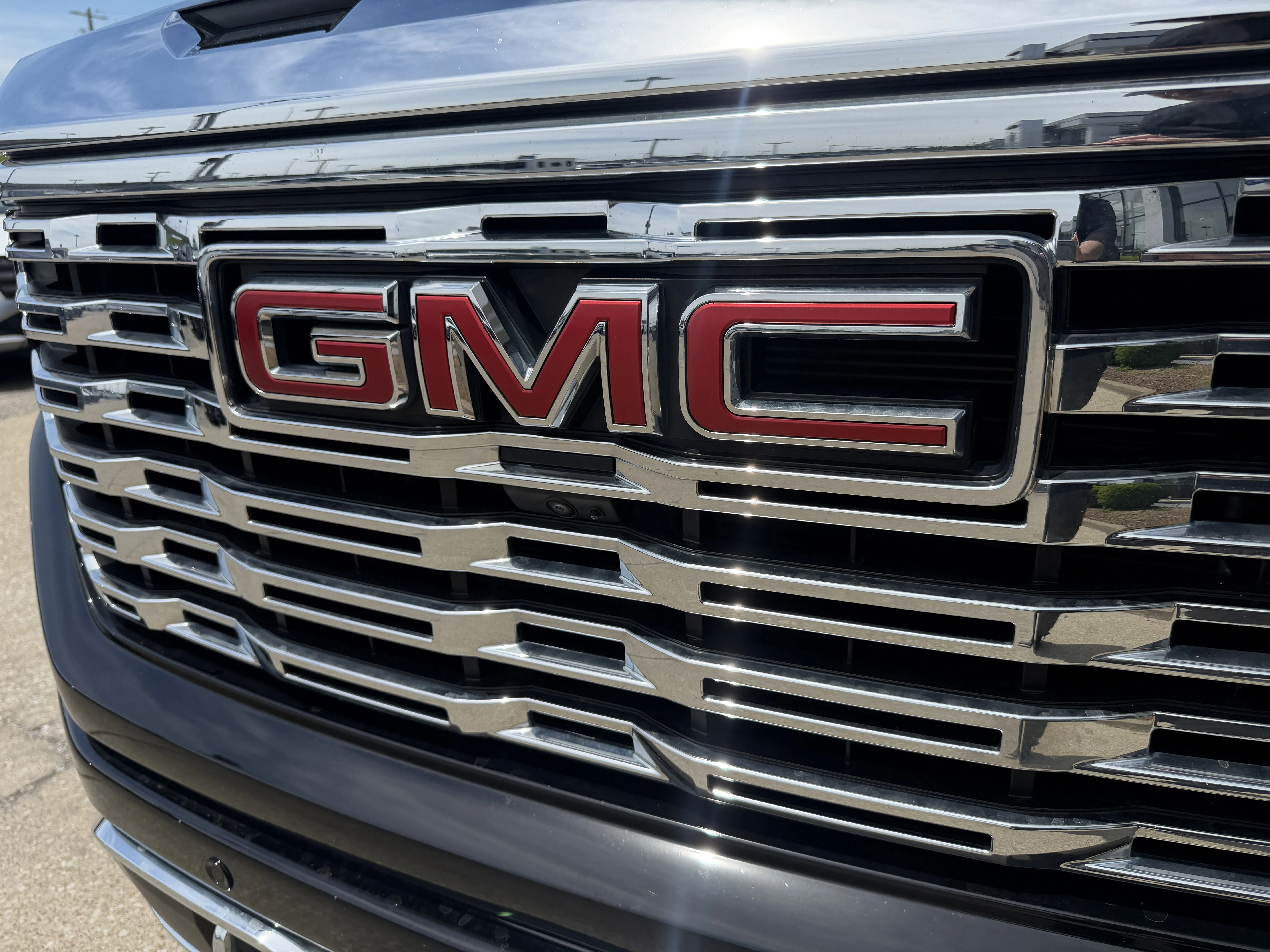 Used 2024 Onyx Black GMC Denali image 20