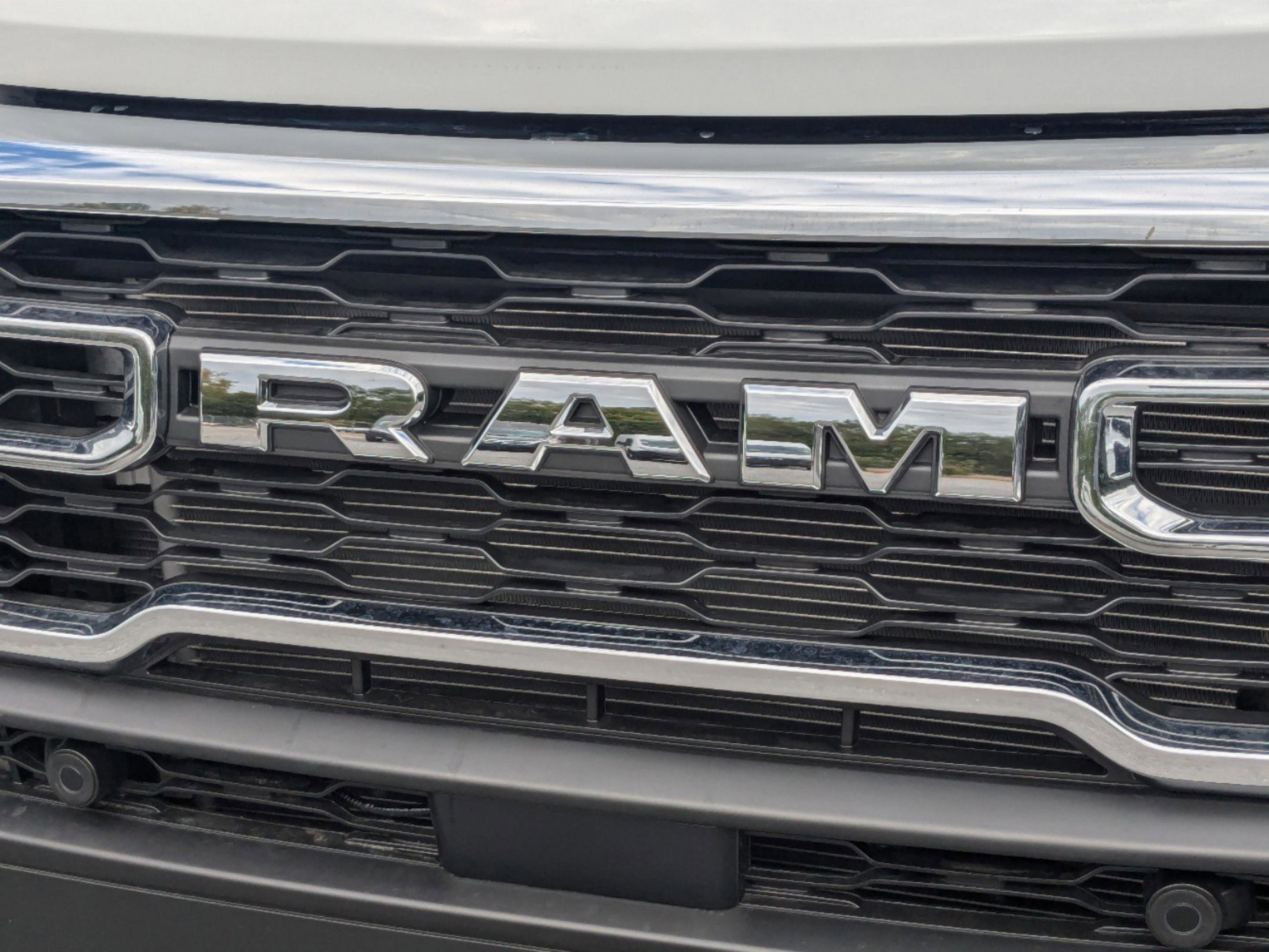 2025 RAM ProMaster Window Van Base - Photo 39