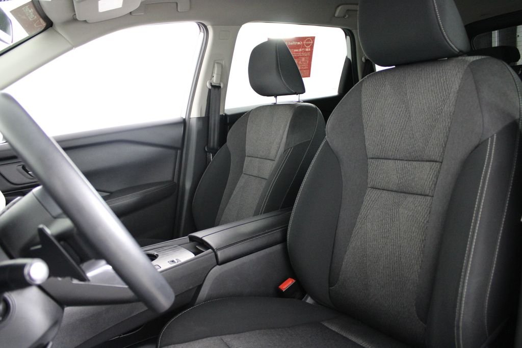 2024 Nissan Rogue SV - Photo 19