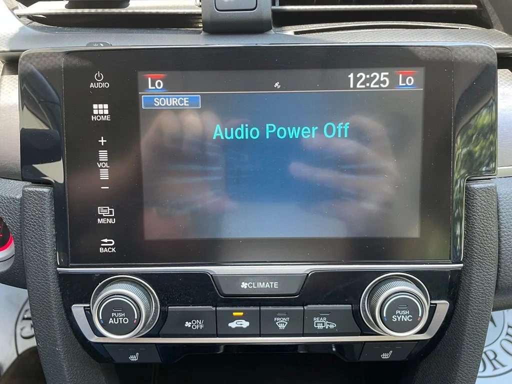 Used 2017 Blue Honda EX-L image 16
