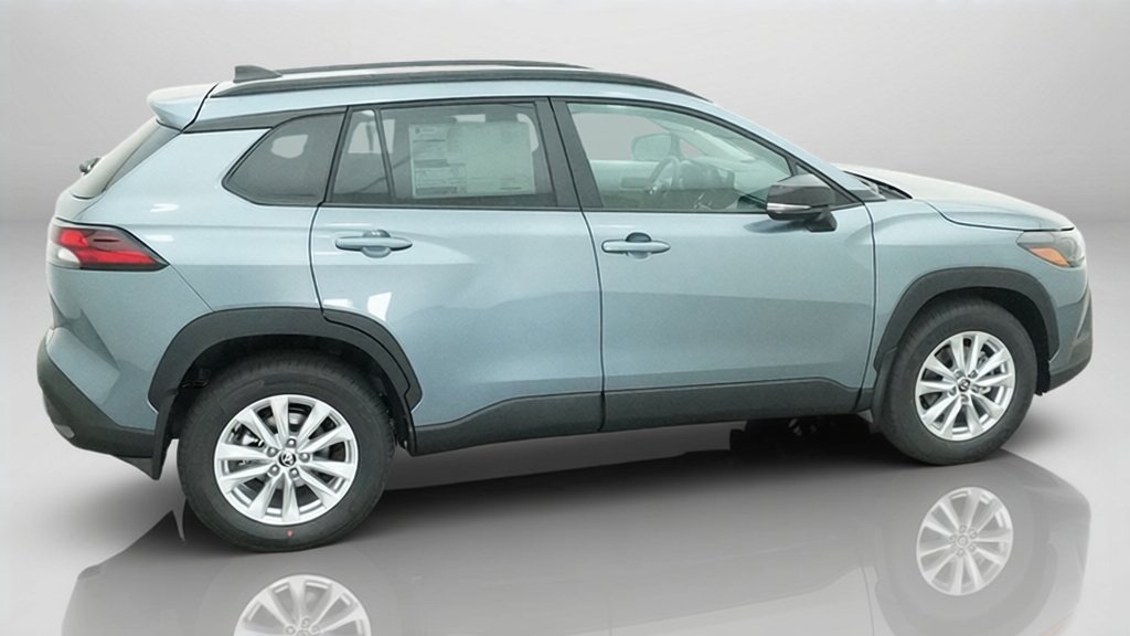 New 2026  Toyota LE image 8