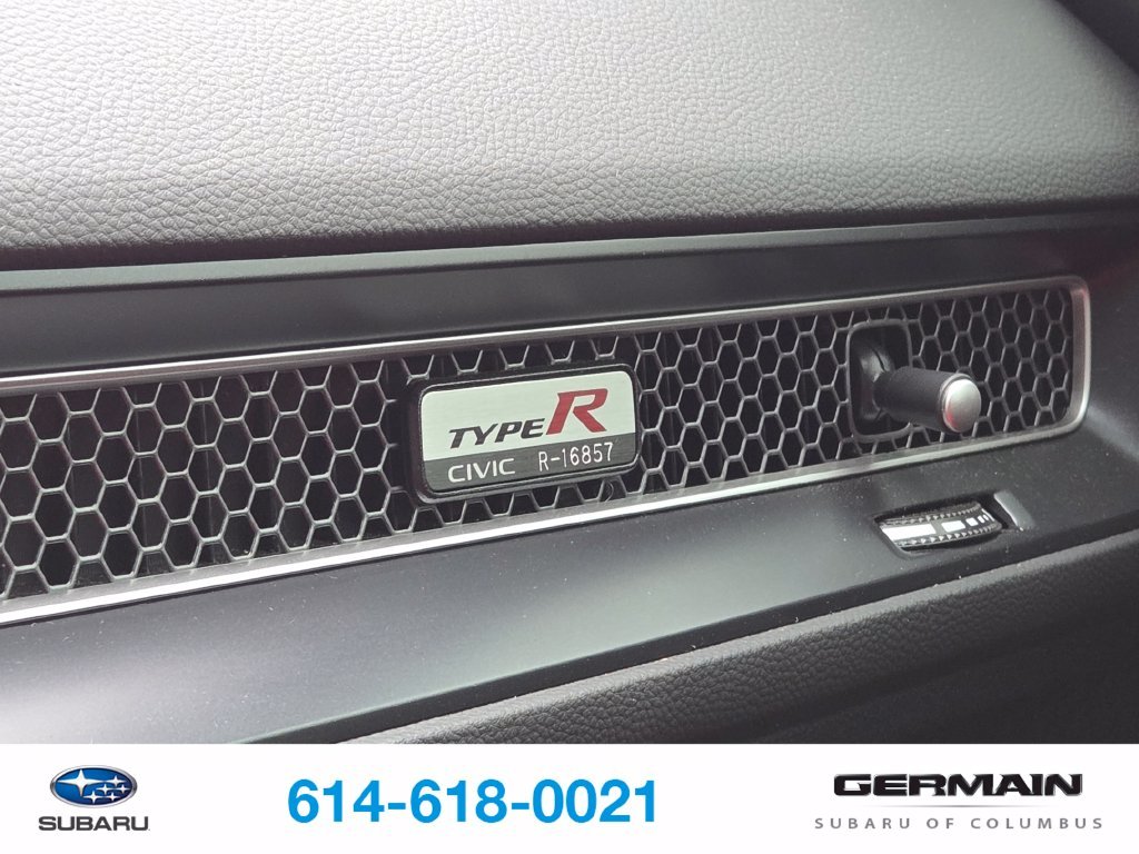 Used 2024  Honda  image 31