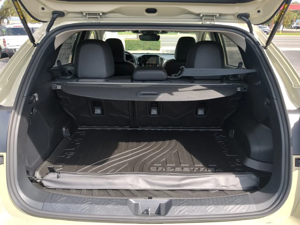 New 2026 SAND DUNE PEARL Subaru Limited Hybrid image 10
