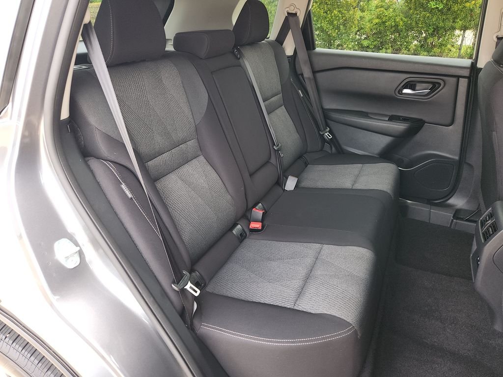 Used 2025 Gray Nissan SV AWD image 15