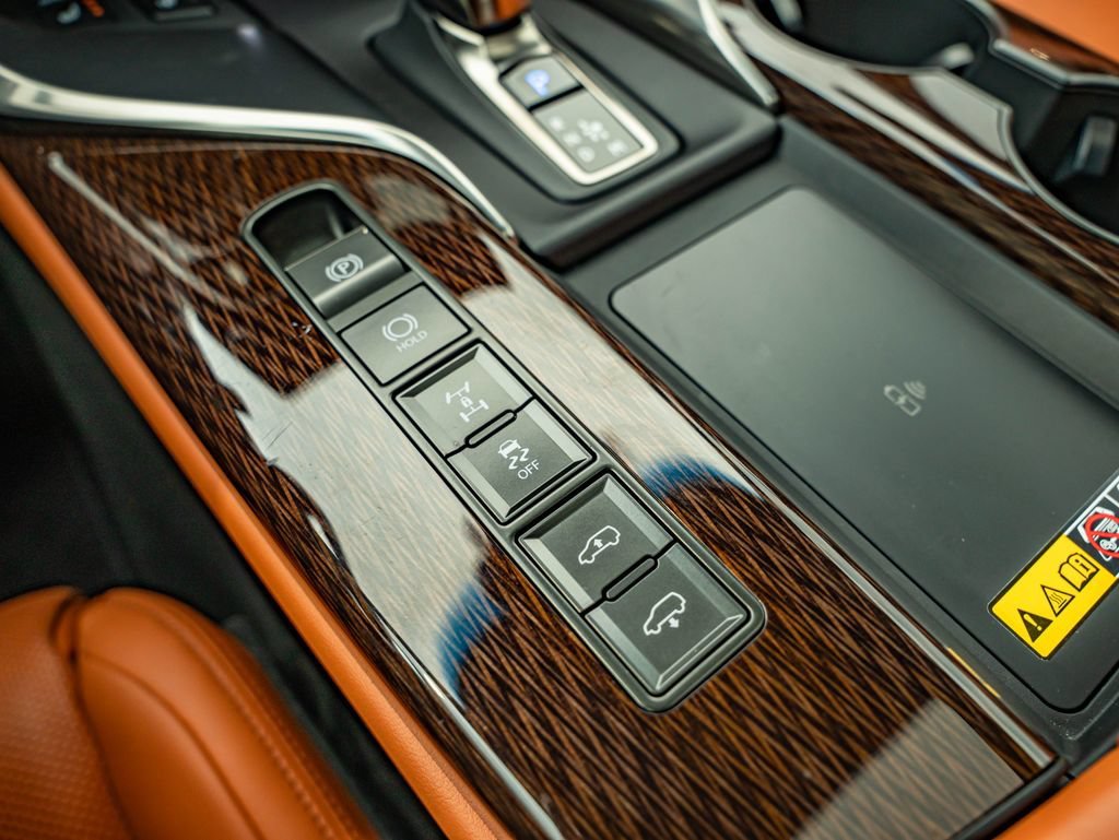 New 2025 Nori Green Pearl Lexus 700h Ultra Luxury image 31