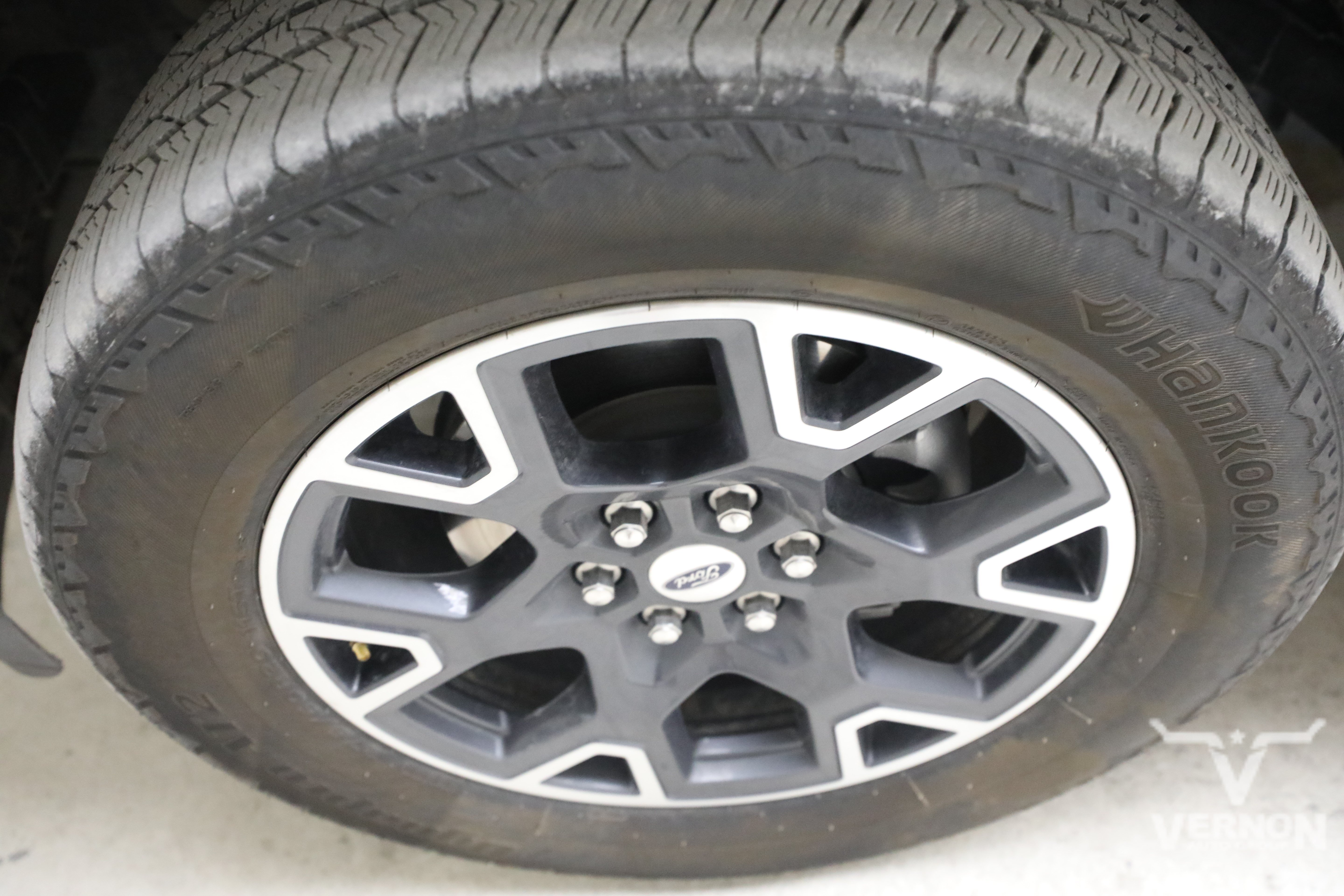 Used 2024 Avalanche Ford Y image 11