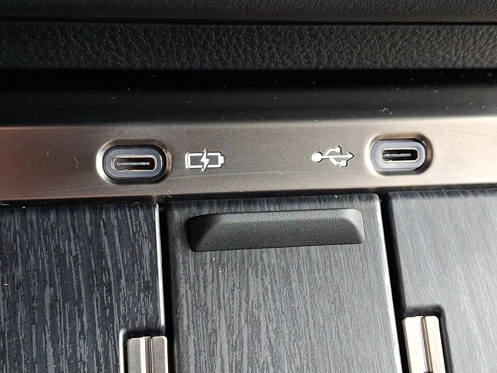 Used 2024 ATOMIC SILVER (1J7) / BLA Lexus  image 26