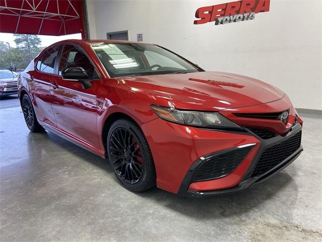 Certified Used 2022 SUPERSONIC RED Toyota  image 11