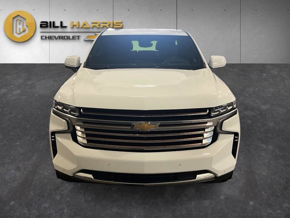 Used 2023 White Chevrolet High Country image 8