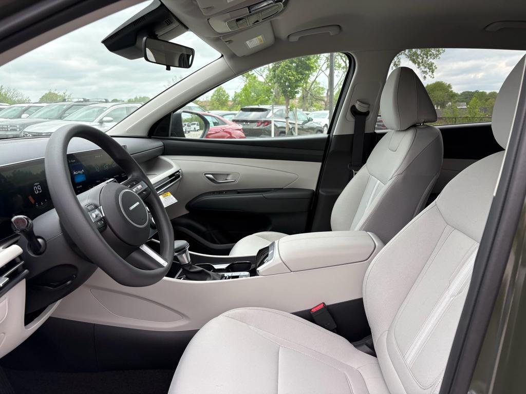 New 2026 Rockwood Green Hyundai SEL FWD image 11