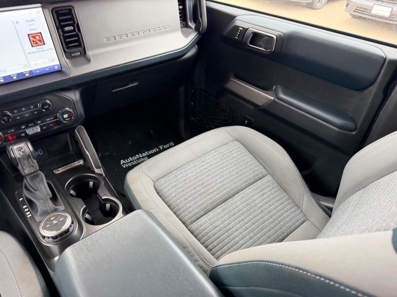 2023 Ford Bronco 4-Door Outer Banks - Photo 16