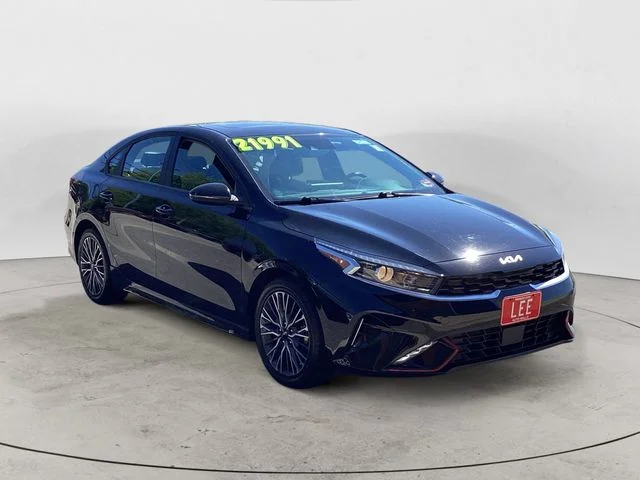 Used 2024 Aurora Black Kia GT-Line image 7