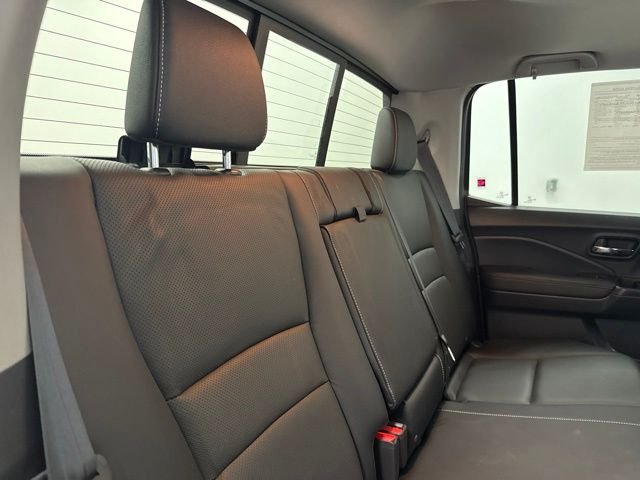 Certified Used 2023 Lunar Silver Metallic Honda RTL image 23