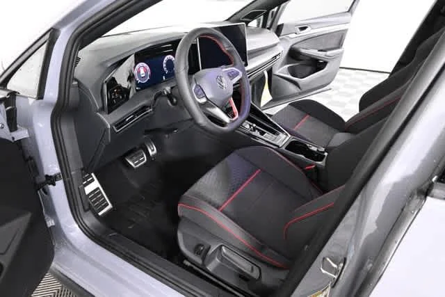 New 2026 Moonstone Gray Volkswagen SE image 18