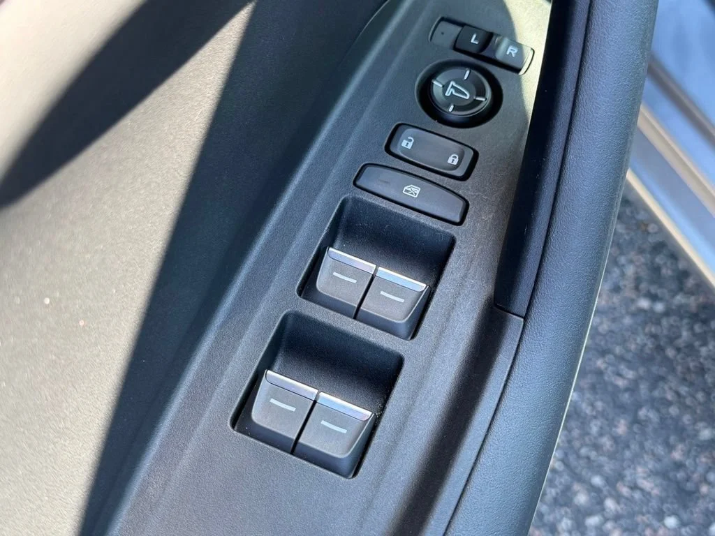 Used 2021 Silver Acura Technology Package image 23