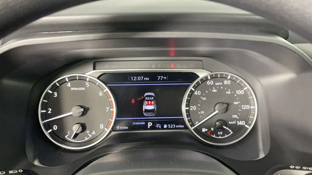 2025 Nissan Rogue S - Photo 27