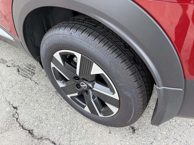 New 2026 Scarlet Ember Tintcoat Nissan SV image 7
