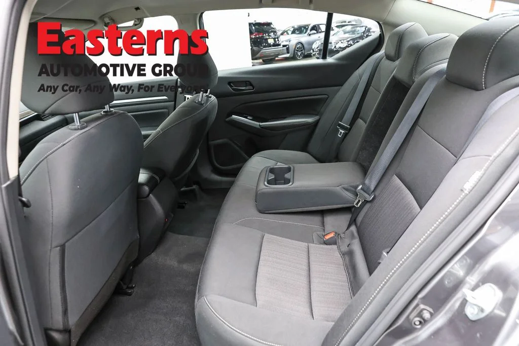 Used 2023 Gray Nissan 2.5 SV image 21