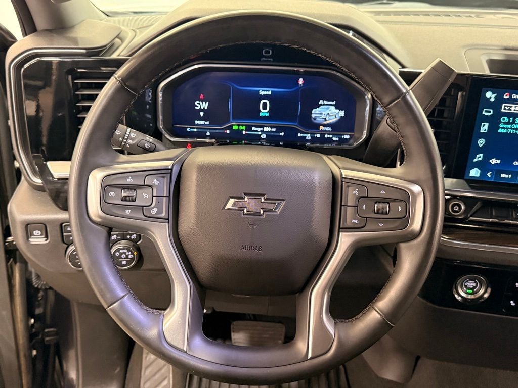 Used 2023 Ash Chevrolet RST image 18